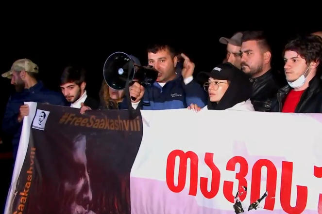 მოძრაობა „თავისუფლება მიშას“ წევრებმა ჭორვილაში აქცია გამართეს