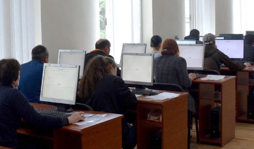 მასწავლებლის საგნობრივი კომპეტენციის დამადასტურებელ გამოცდაზე გასული 5340 პრაქტიკოსი მასწავლებლიდან 2886-მა მინიმალური ზღვარი ვერ გადალახა