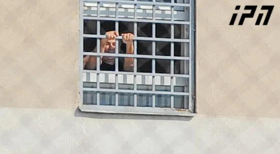 Михаил Саакашвили - С этой минуты я отказываюсь от всякого связанного с голодовкой лечения, анализов, услуг бригады реанимобиля и обследований