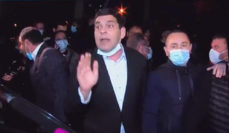 ბექა დავითულიანი - მოვარდა ნიკა მელია და შუქის შემთხვევით ჩაქრობის მიზეზით ტიპს უნდა, რომ გააუქმოს არჩევნების შედეგი