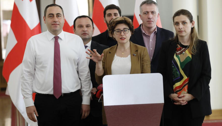 საპარლამენტო ფრაქცია “შარლ მიშელის რეფორმების ჯგუფს“ სახელი შეეცვალა