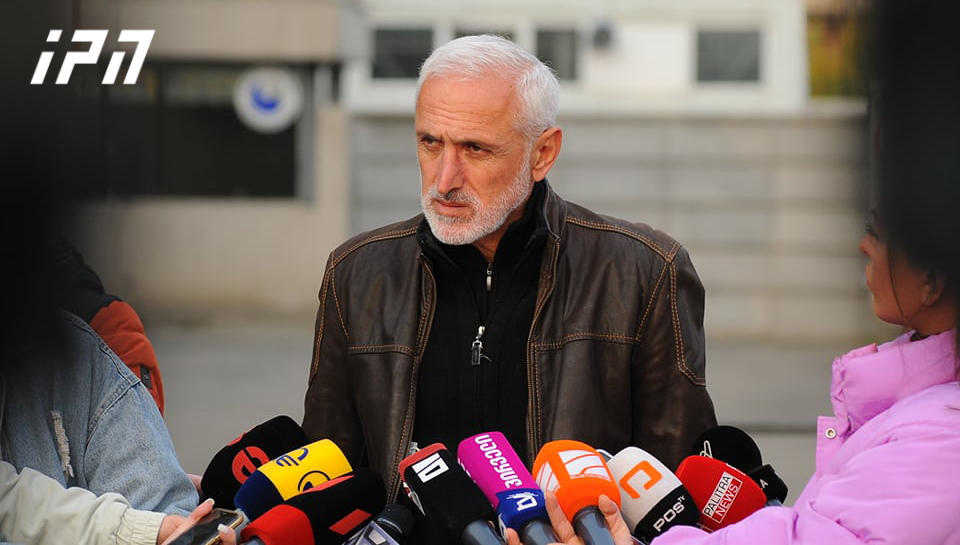 მურმან დუმბაძე - გამოდით ქუჩაში, დავდგეთ ერთ წერტილში და ხელისუფლებას ვუთხრათ უარი