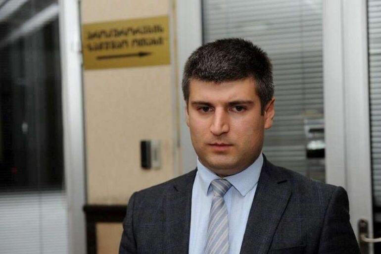 პროკურორი - მიხეილ სააკაშვილის მიმართ აღკვეთის ღონისძიების გაუქმება არ ცვლის ფაქტობრივ მოცემულობას, ვინაიდან იგი მსჯავრდებულია გირგვლიანის და გელაშვილის საქმეებზე