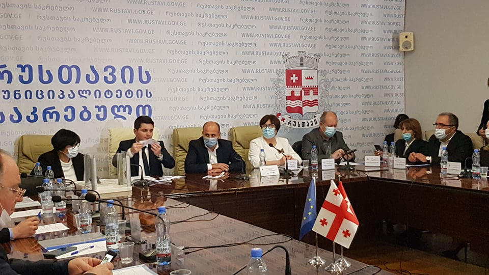 რუსთავში მეშვიდე მოწვევის საკრებულომ, დღევანდელ სხდომაზე თავმჯდომარე ვერ აირჩია