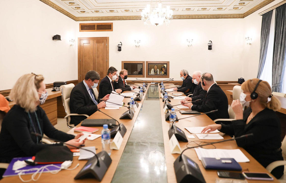 ევროპის საბჭოს საპარლამენტო ასამბლეის მონიტორინგის კომიტეტის წევრები საპარლამენტო პოლიტიკური ჯგუფის „ევროპელი სოციალისტების" წევრებს შეხვდნენ