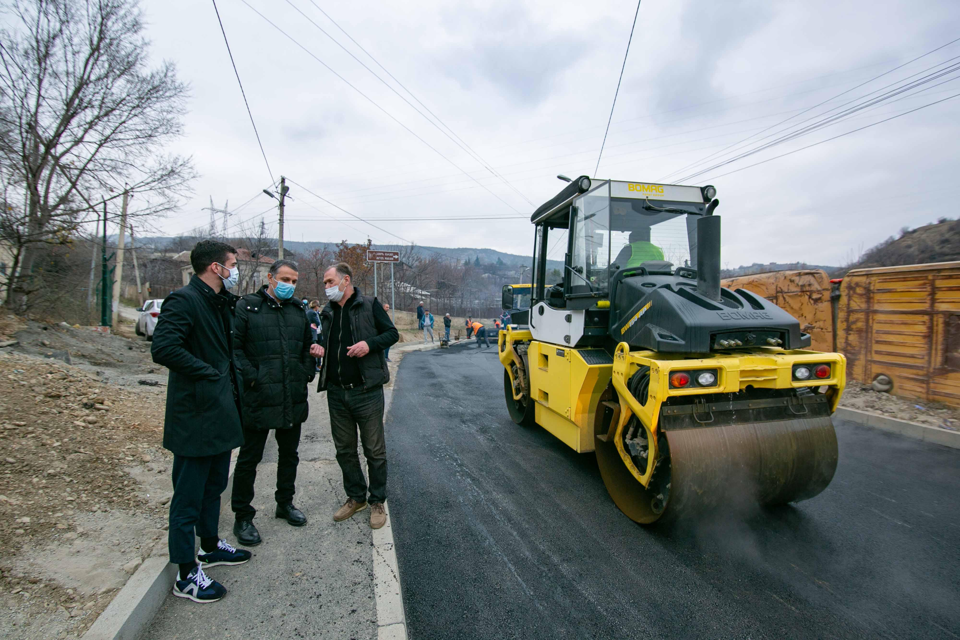 გლდანში, დოდო აბაშიძის ქუჩაზე საგზაო სამუშაოები სრულდება