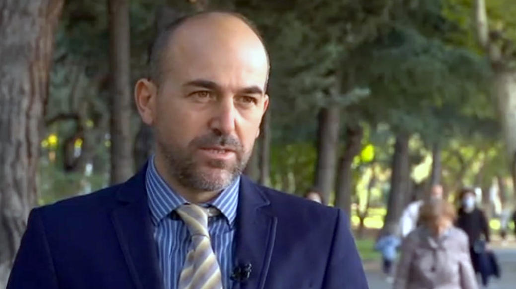 რამაზ გერლიანის ძმა - გუშინ დილის შემდეგ ჩემი ძმის ტელეფონი გამორთულია - ავჭალის პოლიციასთან, სადგომზე ნაპოვნია მისი მანქანა, რომლის კარი ღია იყო, გასაღები კი მანქანაში იდო