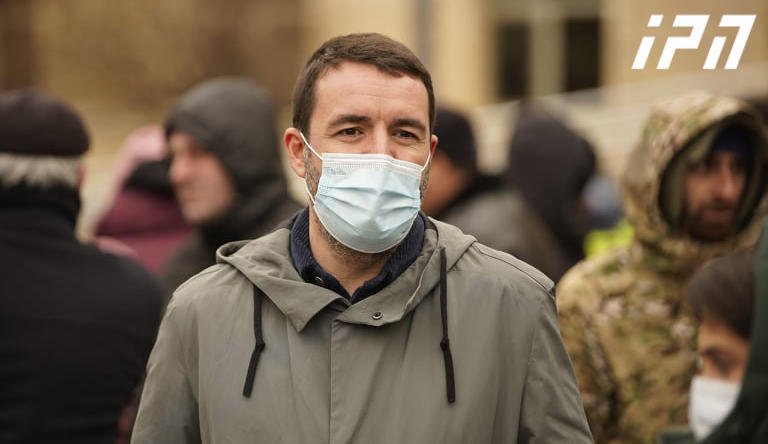 ბაჩო დოლიძე - არცერთი ადამიანი არაა უკან დამხევი - საქმე ეხება თითოეული ჩვენი შვილის ხვალინდელ დღეს, ამ დროს მარტოც რომ დარჩე ბრძოლაში, ბოლომდე იდგები