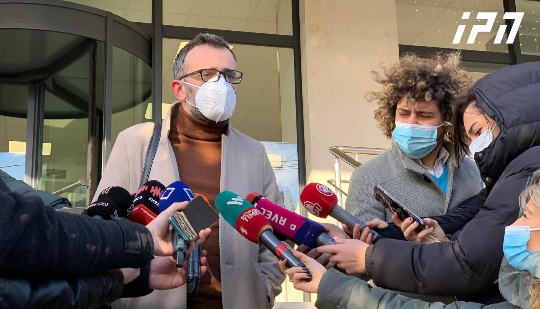 Сотрудники Агентства социального обслуживания приняли