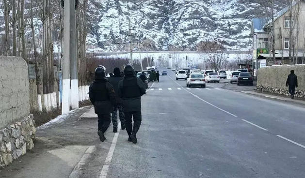 რუსული მედია - ტაჯიკეთ-ყირგიზეთის საზღვარზე ვითარება დაიძაბა