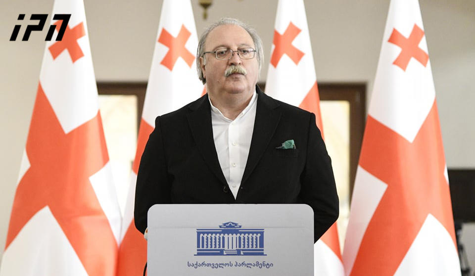 გრიგოლ ვაშაძე - საქართველოს პრემიერ-მინისტრს ან აქვს მითითება ან თვითინიციატივა იმისა, საქართველოსა და უკრაინის ურთიერთობა რაც შეიძლება უფრო დააზიანოს