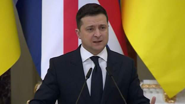 ვლადიმერ ზელენსკი დეპუტატებსა და ბიზნესმენებს, რომლებიც საზღვარგარეთ იმყოფებიან, მოუწოდებს 24 საათში უკრაინაში დაბრუნდნენ
