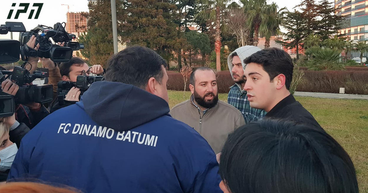 ბათუმში "ნაციონალური მოძრაობის" კანდიდატის წარდგენის შემდეგ ახალ ბულვარში ინციდენტი მოხდა