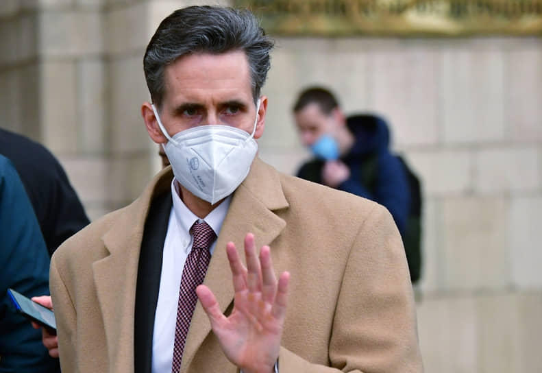 რუსეთმა აშშ-ის ელჩის მოადგილე ქვეყნიდან გააძევა