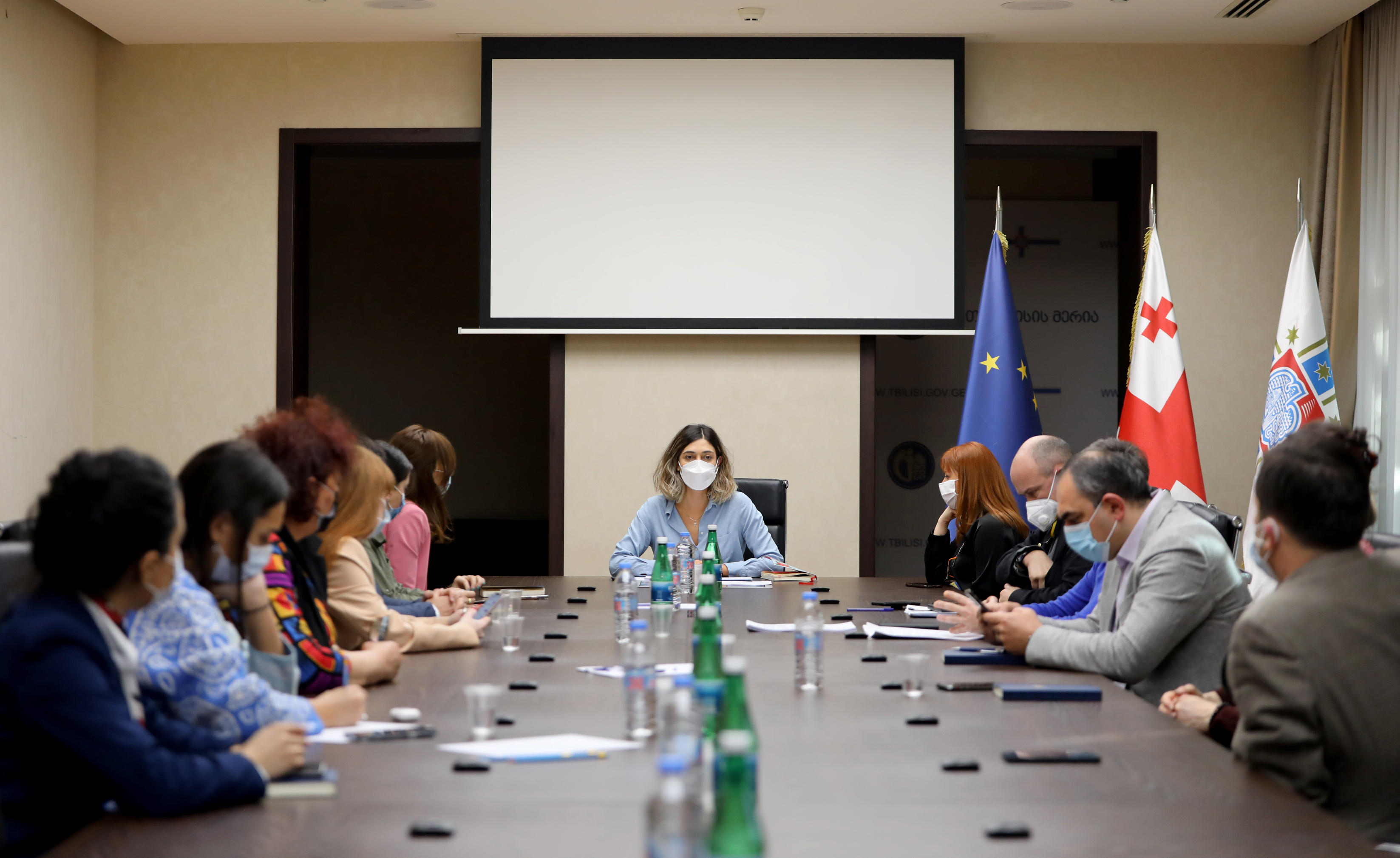 თბილისის საკრებულოს გენდერული თანასწორობის საბჭო, ქალთა ონკოლოგიური დაავადებებისა და სკრინინგის ცნობიერების გაზრდისთვის კამპანიას იწყებს