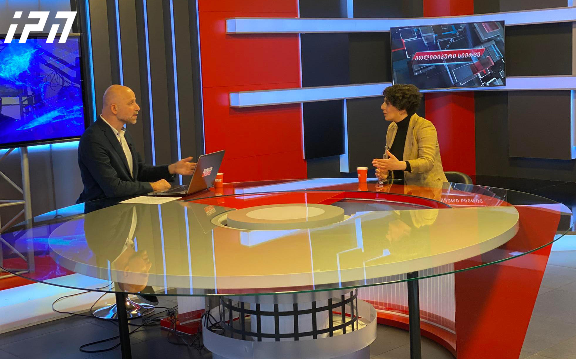 ნათია მეზვრიშვილი - ცოტა დეჟავუ მქონდა, ძალიან კარგად მახსოვს, ასე გახსნა ოფისი „ნაციონალურმა მოძრაობამ“ და ერთ თვეში ხელისუფლების დატოვება მოუწია