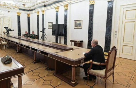 ვლადიმერ პუტინმა რუსეთის არმიის შემაკავებელი ძალების განსაკუთრებულ რეჟიმზე გადაყვანის განკარგულება გასცა