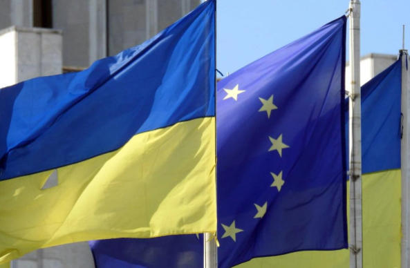ევროპარლამენტმა მხარი დაუჭირა რეზოლუციას, რომელიც ევროკავშირის ინსტიტუტებს მოუწოდებს, უკრაინისთვის კანდიდატის სტატუსის მინიჭებაზე იმუშაონ