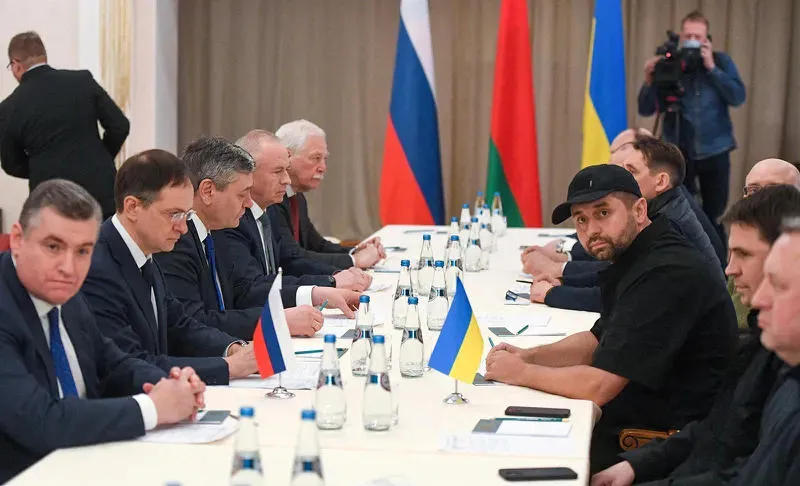 По информации СМИ, переговоры между Украиной и Россией пройдут 3 марта