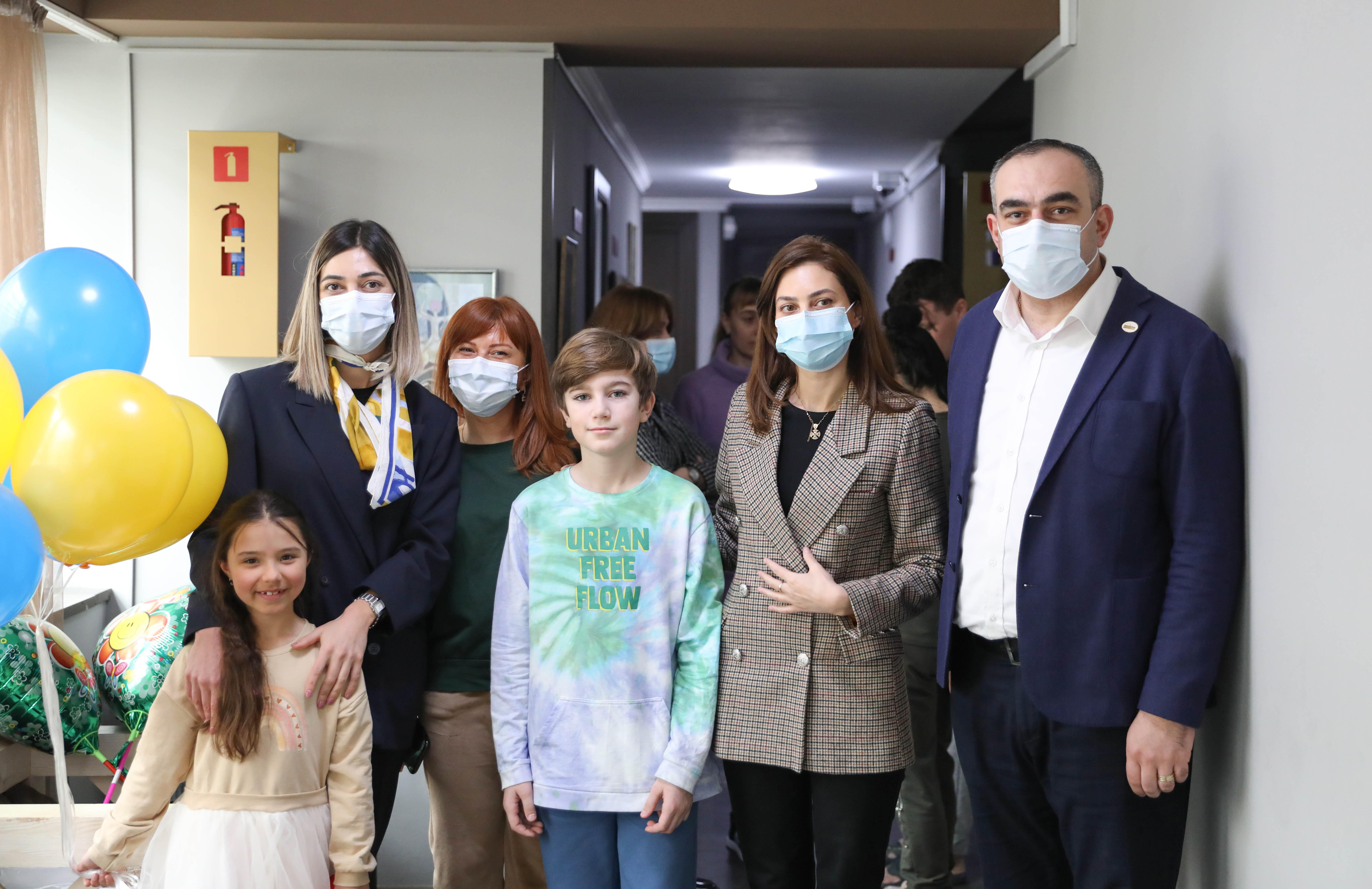 თბილისის საკრებულოს გენდერული თანასწორობის საბჭოს წევრებმა უკრაინის მოქალაქეები მოინახულეს