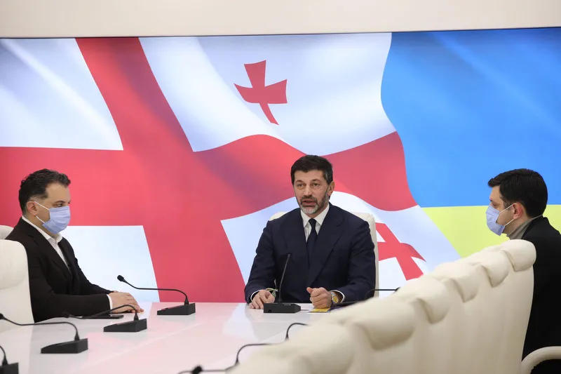 По заявлению Кахи Каладзе, для оказания помощи Украине собрано 1 млн 117 тысяч лари