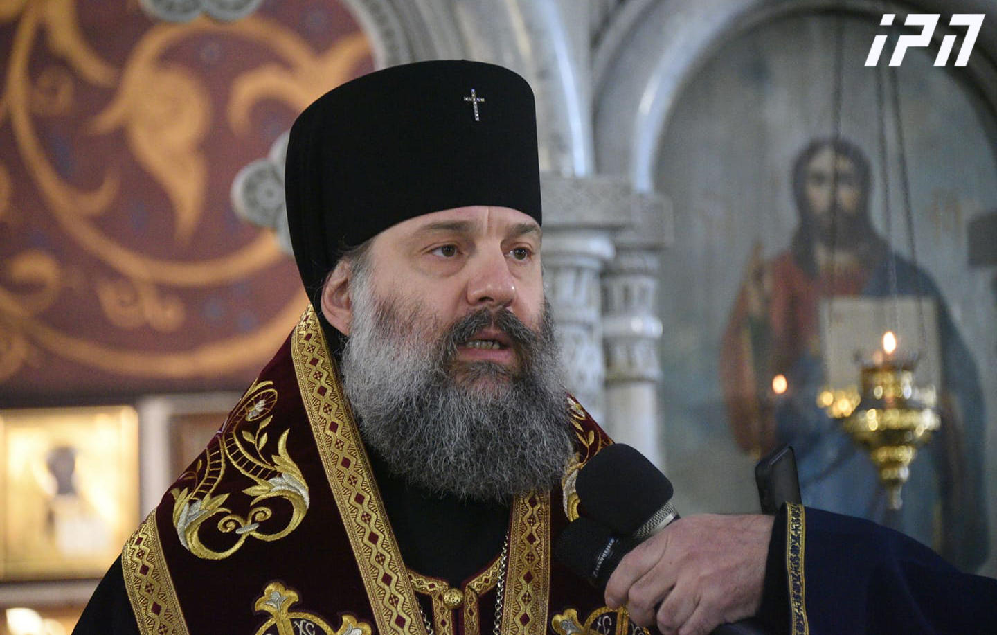 მეუფე შიო - ჩვენზე უფალი სნეულებებს უშვებს, როგორც ერთგვარ გაკვეთილს, ან სულის საკურნებელ საშუალებას, რომ დავფიქრდეთ ჩვენს ცხოვრებაზე, ღმერთისადმი დამოკიდებულებაზე, ცხოვრების აზრზე, ჩვენს შეცდომებზე