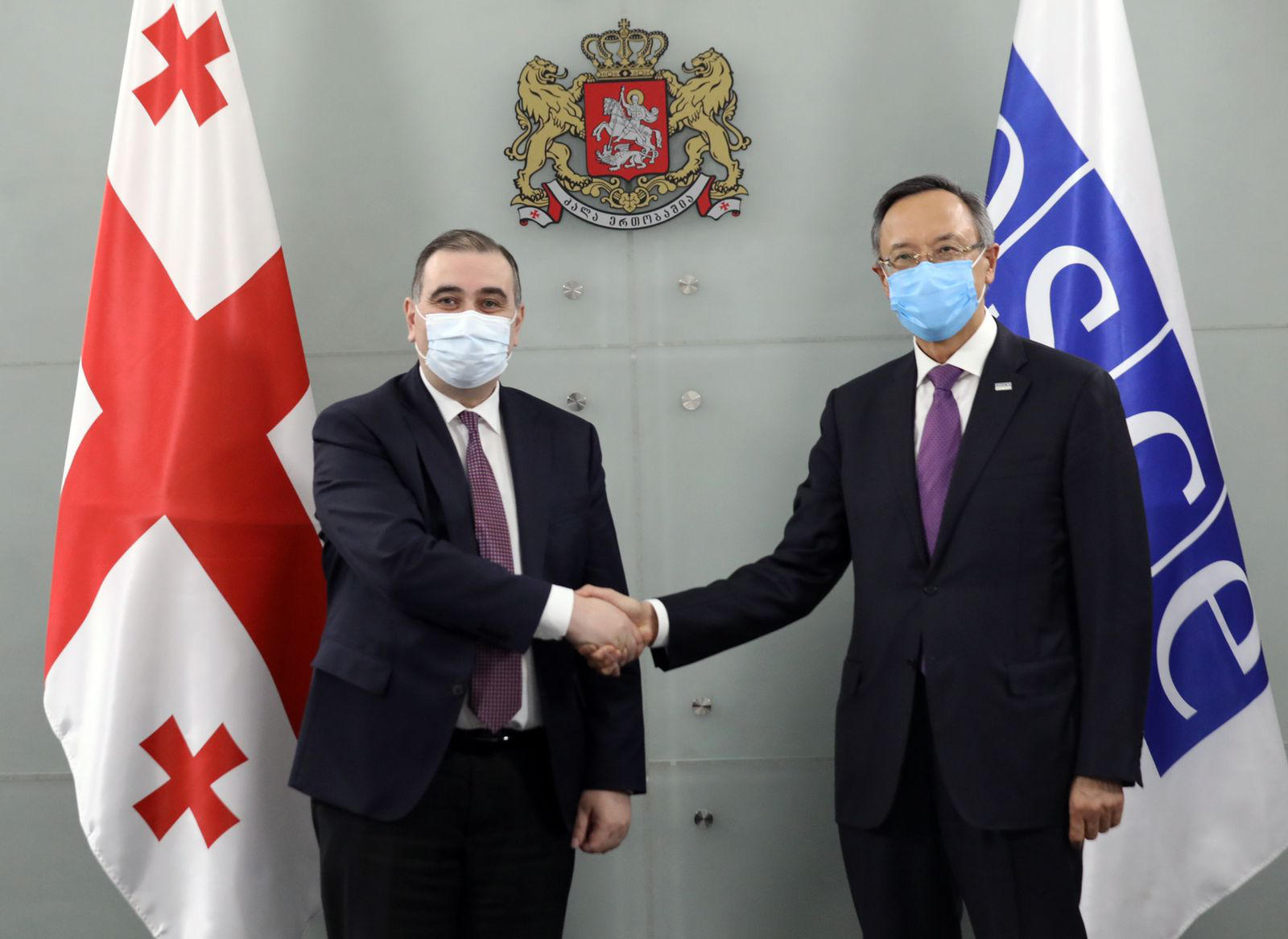 მიხეილ ჩხენკელმა ეროვნულ უმცირესობათა საკითხებში ეუთოს უმაღლეს კომისარს კაირატ აბდრახმანოვს უმასპინძლა