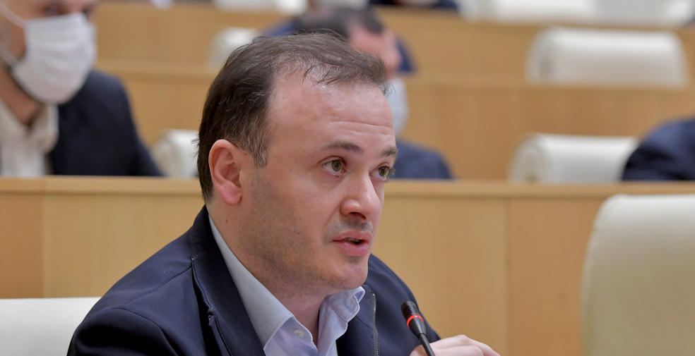 ირაკლი ზარქუა „ნაცმოძრაობას“ - 7%-მდე დაეცა თქვენი რეიტინგი, არ მიკვირს იმ ბელადის, მელიამ რომ არ გაუმართლა და ახლა ჩანაცვლებას უპირებს ბედოვლათით, ჩვენ რომ გვყავდა