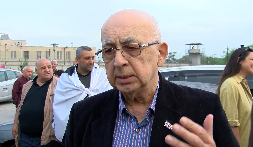 ნიკოლოზ სააკაშვილი - სწრაფად უნდა ვიმოქმედოთ, რომ მოესწროს მიხეილ სააკაშვილის გადაყვანა უცხოეთის კლინიკაში - მისი გადარჩენის და ხსნის გზა საზღვარგარეთ გადაყვანაა