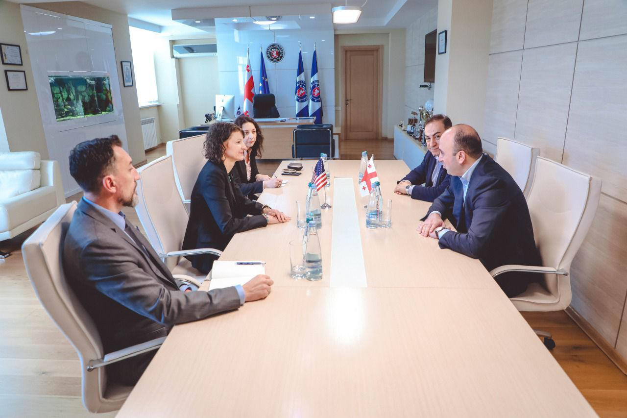 შსს-ს დაცვის პოლიციის დეპარტამენტს აშშ-ის საელჩომ უსაფრთხოების სპეციალური ტექნიკა გადასცა
