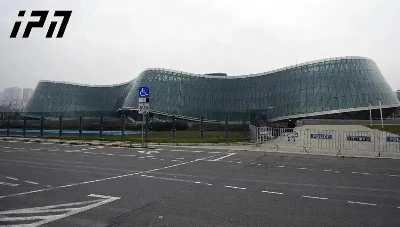 შსს - პარლამენტის შესასვლელ-გამოსასვლელებთან განთავსდება პოლიციის კორდონები, ხოლო აქციის მონაწილეებს შესაძლებლობა ექნებათ პროტესტი გამოხატონ რუსთაველის გამზირზე პარლამენტის წინ და უკანა შესასვლელთან