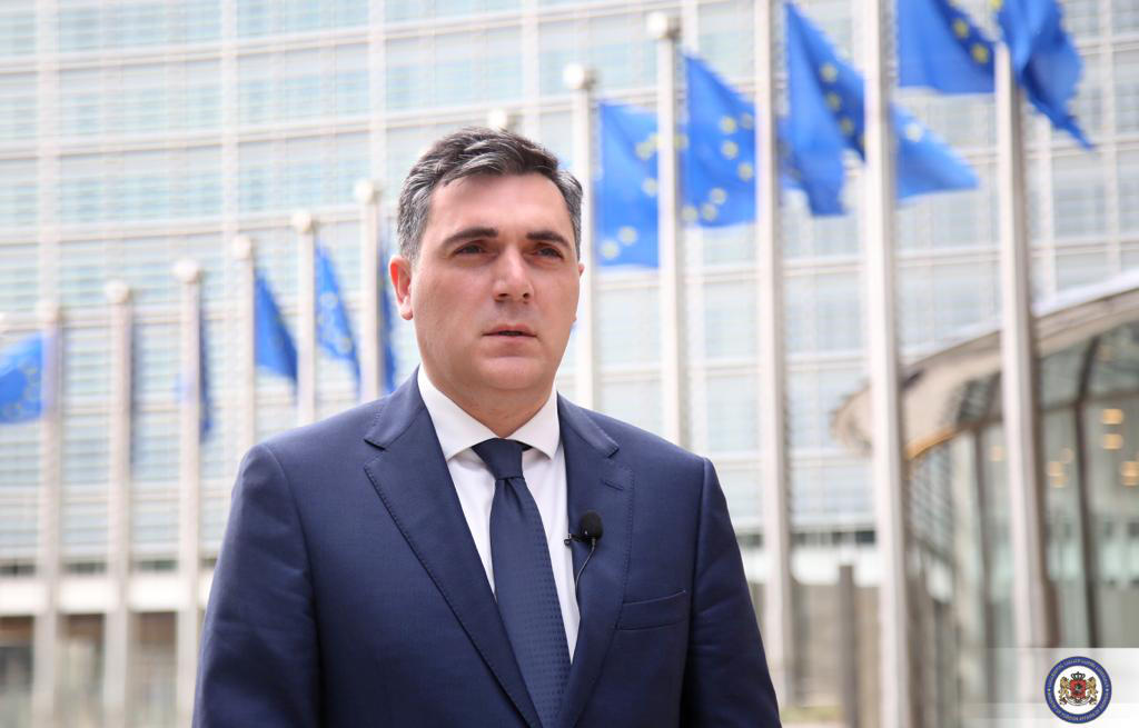 ილია დარჩიაშვილი - საქართველო ისწრაფვის იმისკენ, რომ რეგიონში იყოს სიმშვიდე და სტაბილურობა და ამ მიმართულებით როგორც თავად საქართველს პრემიერ-მინისტრი, ისე ჩვენი ქვეყანა, ჩვენი მთავრობა აქტიურ ძალისხმევას არ იშურებს