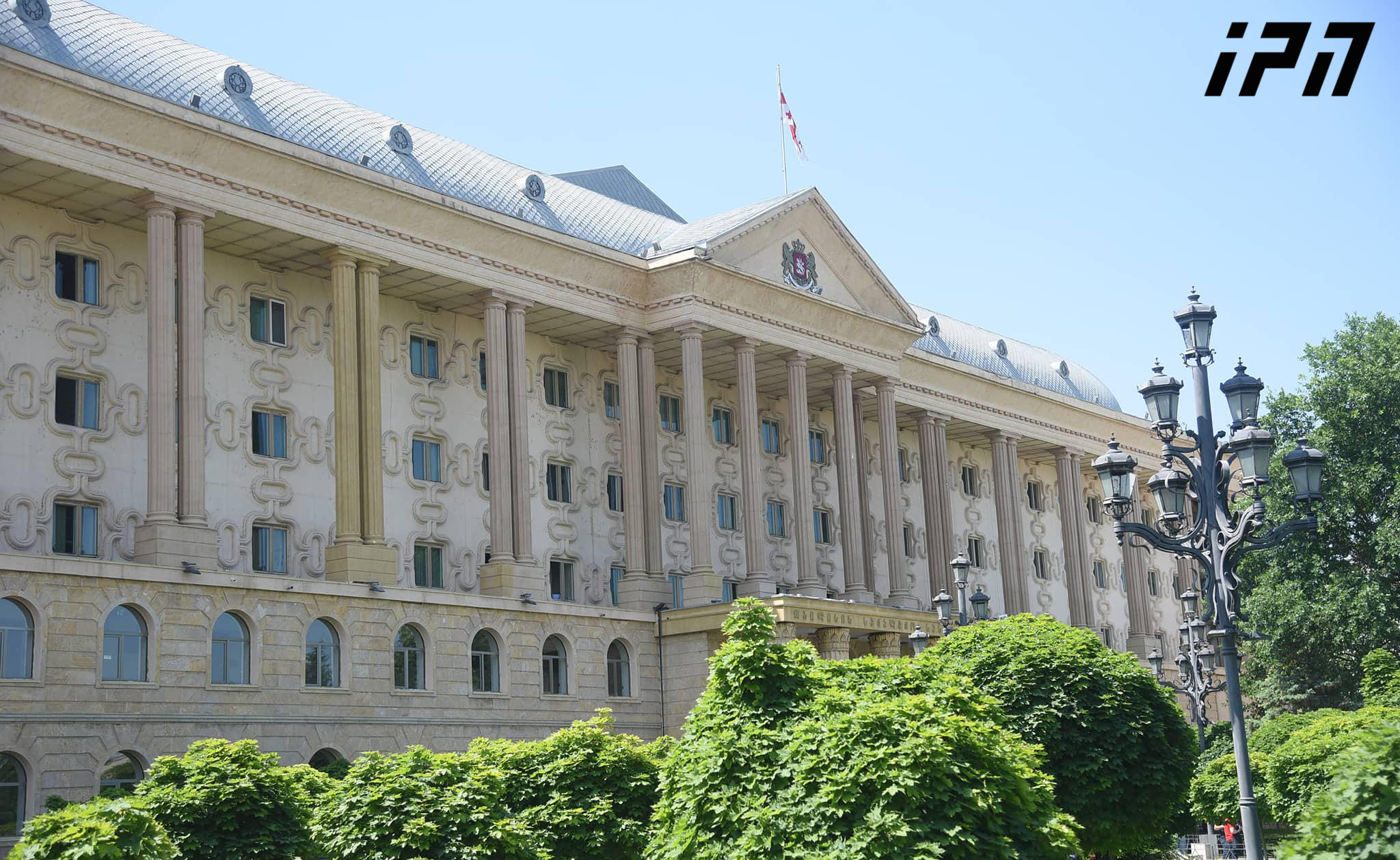 საქალაქო სასამართლოში მიხეილ სააკაშვილის სასამართლო პროცესი მიმდინარეობს