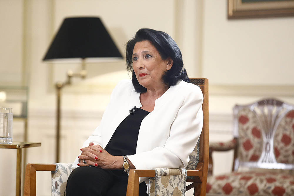 სალომე ზურაბიშვილი - ამ რუსული კანონის რეალური დასასრული, პასუხი არის ოქტომბრის არჩევნების დროს ხმის მიცემაში