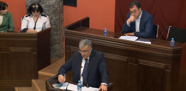 ეროვნული ბანკის ანგარიშის თანახმად, 2021 წელს ინფლაცია საშუალოდ 9.6 % იყო, სურსათის ინფლაცია 3.1 პპ-ს, ხოლო საწვავის - 1.4 პპ-ს გაუტოლდა