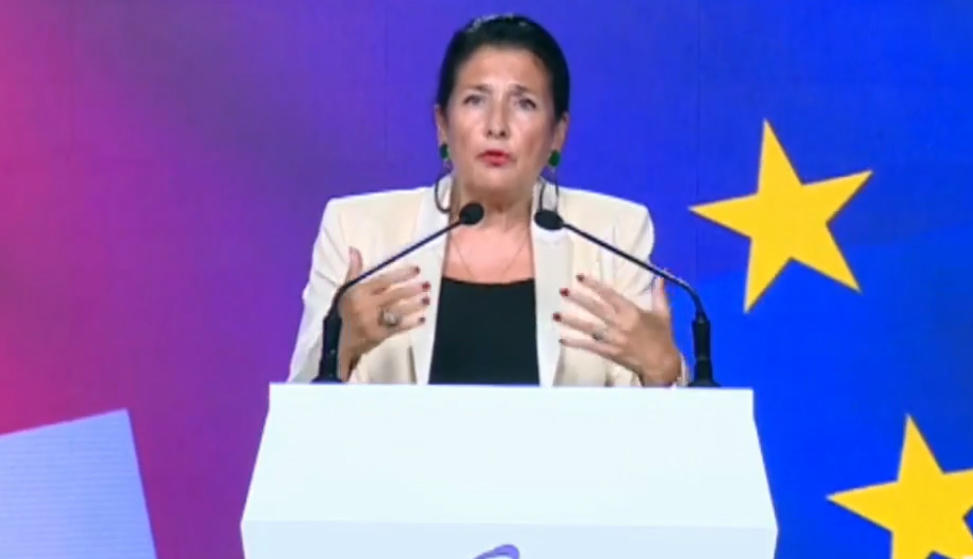 პრეზიდენტი - შეიძლება იყოთ იმედგაცრუებული, მე უფრო იმ კატეგორიას ვეკუთვნი, რომელიც გაბრაზებულია - რაც მოგვივიდა დღეს არის გაფრთხილება, „რაც მოგივა დავითაო, მხოლოდ შენი თავითაო“