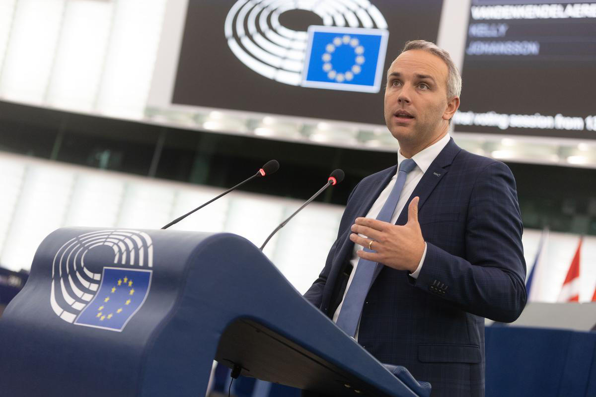 MEP Tom Vandenkendelaere: Preparing for European membership is not like like queuing up for a burger in McDonald's, it is a historical process