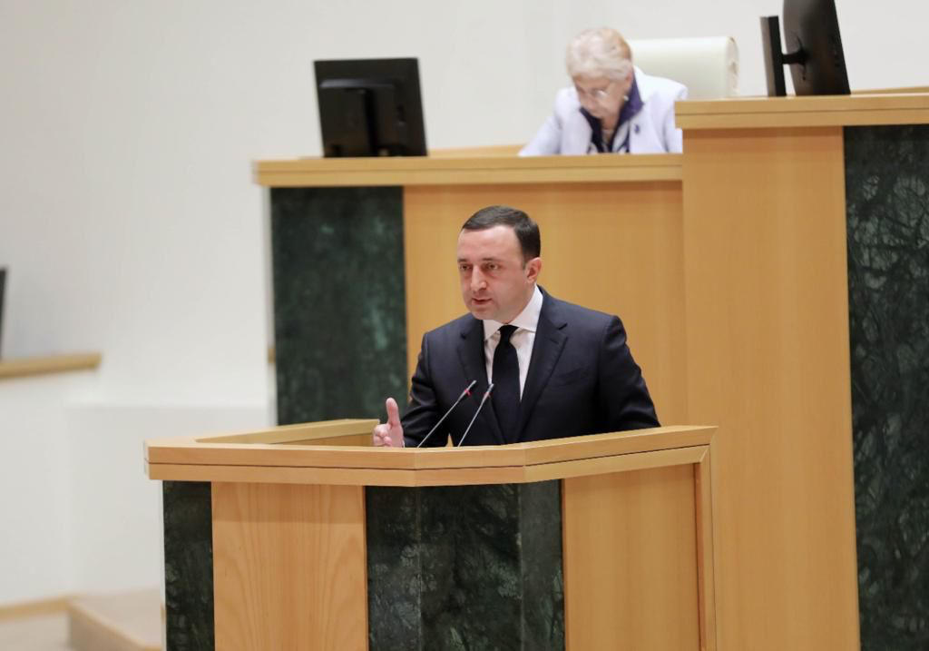 PM: The company of Carl Bildt's wife took away millions during your rule, now he comes out and gives us lessons