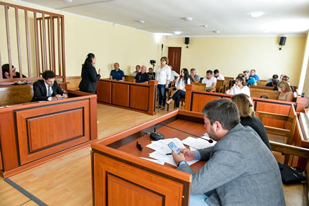 ლანჩხუთის მაგისტრ სასამართლოში იმიტირებული პროცესი ჩატარდა