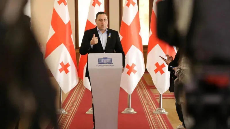 გიორგი ვაშაძე - სანქციები მოახლოვდა არა მხოლოდ ივანიშვილთან, არამედ სხვებთან დაკავშირებით, ამის გადასაფარად რუსეთის მხრიდან საქართველოში მოვლენილ იქნა "ეფესბეს"  ჯგუფი, რომელმაც შეიმუშავა ოპერატიული ლეგენდა