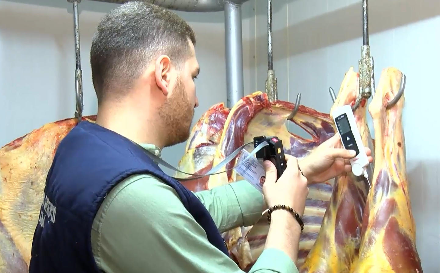 ხორცპროდუქტების მწარმოებელ კომპანიებში, ხორცის სარეალიზაციო ობიექტებსა და სასაკლაოებში 9 თვეში 530 ადმინისტრაციული სამართალდარღვევა გამოვლინდა