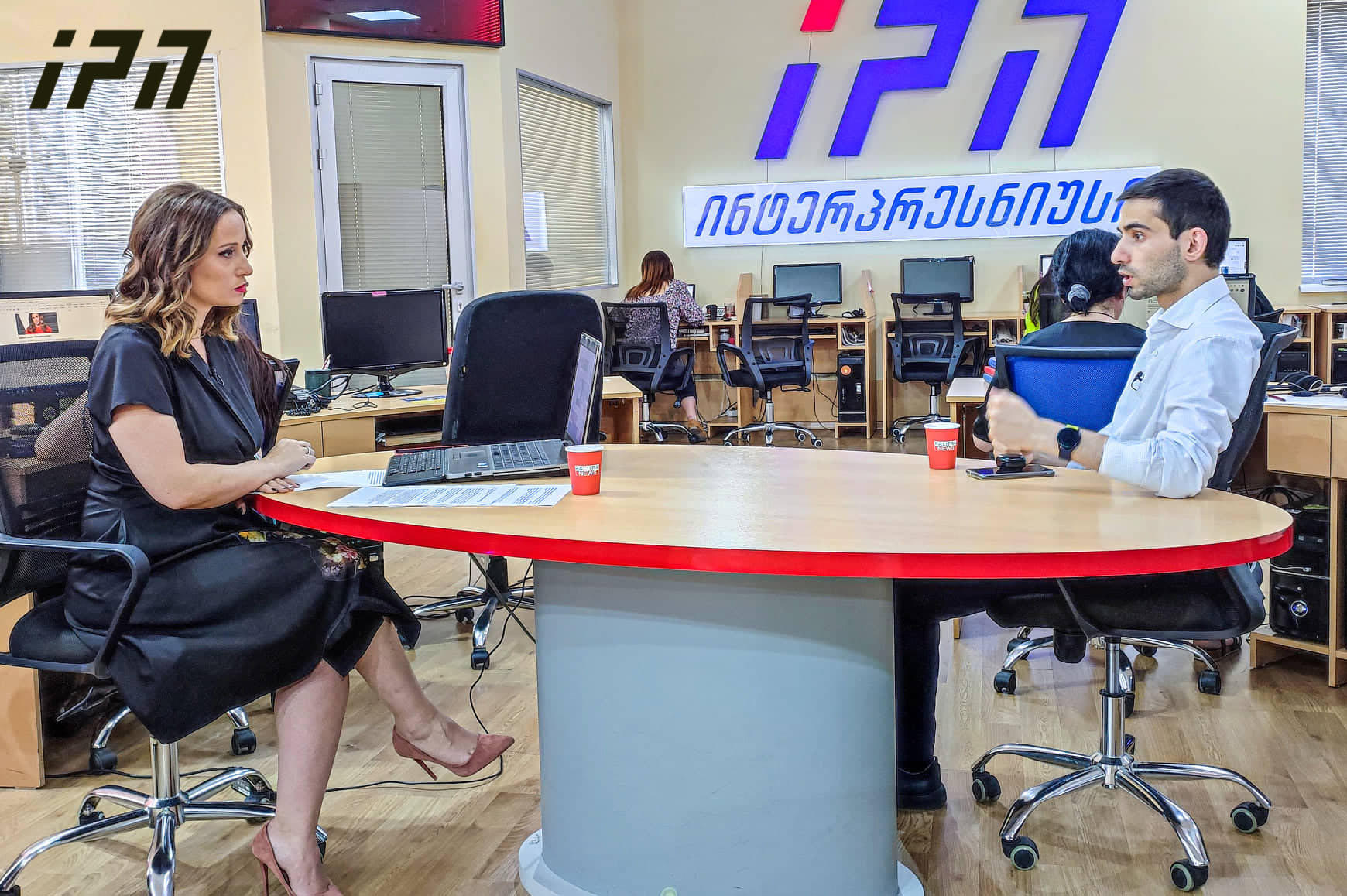 ნიკა სიმონიშვილი - არ გამოვრიცხავ, საია-მ სამუშაო ჯგუფების მუშაობაში მონაწილეობა მიიღოს - რაც შეეხება იმას, რომ მოძრაობა "შინ ევროპისკენ" გარდაიქმნას პარტიად, ეს შესაძლებელია, თუმცა პირადად მე პარტიულ საქმიანობას არ ვაპირებ