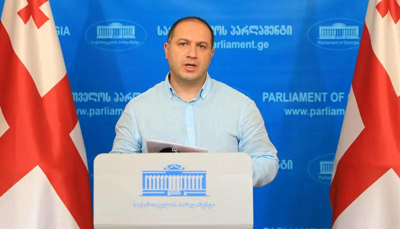საარჩევნო კოდექსის გადასინჯვის თაობაზე შექმნილ სამუშაო ჯგუფში, რომლის პირველი შეხვედრაც პარლამენტში იმართება, „სამართლიან არჩევნებს“ მონაწილეობის უფლება არ მისცეს