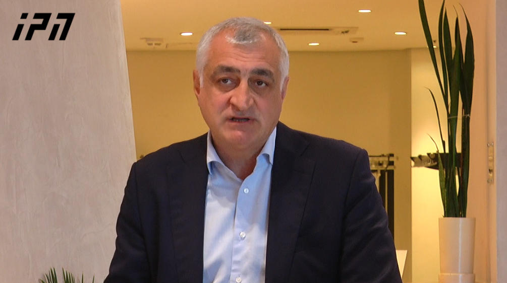 მამუკა ხაზარაძე - ვიღაცების პოზიციაა, რომ „ქართული ოცნების“ პირობებში არ უნდა იყოს მიღებული კანდიდატის სტატუსი, რასაც მე და ჩემი პარტია კატეგორიულად ვეწინააღმდეგებით - ყველაფერი უნდა გავაკეთოთ კანდიდატის სტატუსის მისაღებად