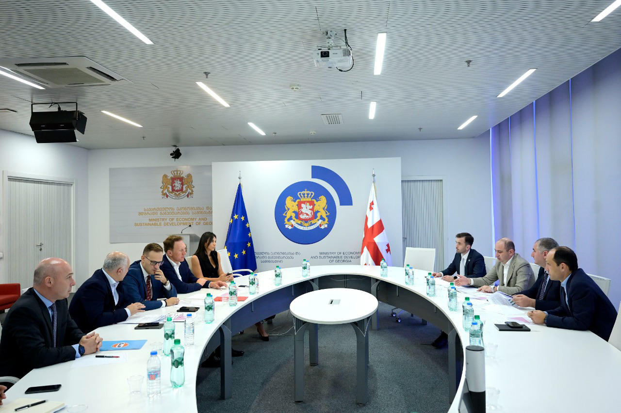 ლევან დავითაშვილი - მიმდინარე თვის ბოლოსთვის  საწვავის ფასების შემცირებას ველოდებით