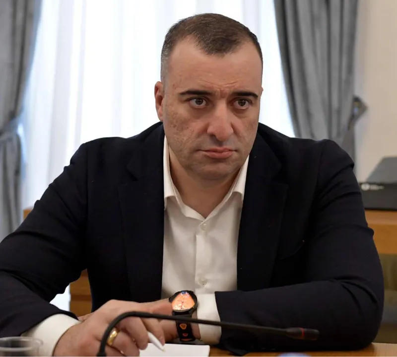 რატი იონათამიშვილი - ვენეციის კომისიის განცხადებაში არაერთი ფაქტობრივი უზუსტობაა, რაც უხერხულობას იწვევს