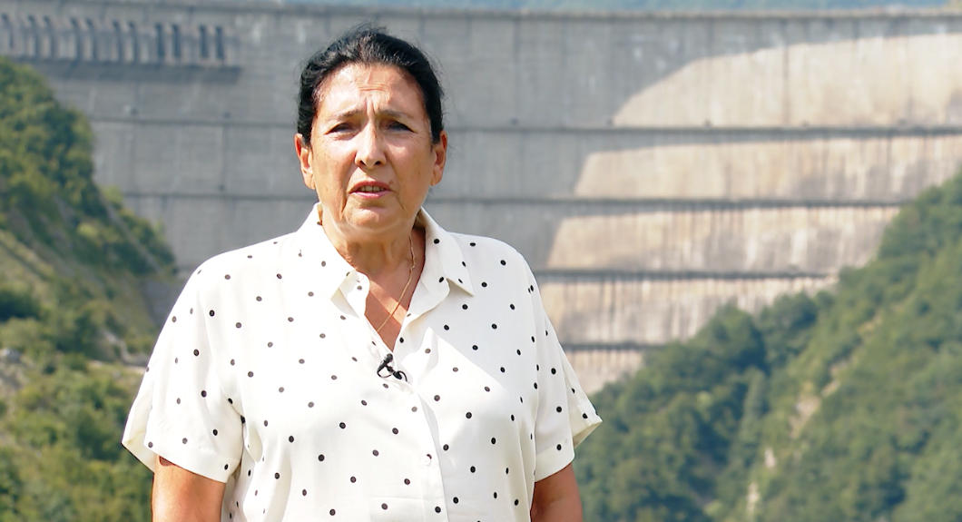 პრეზიდენტი - საქართველოს ენერგოდამოუკიდებლობა პირდაპირაა დაკავშირებული ,,ენგურჰესთან“ და სხვა ჰესების მშენებლობასთან, ჩვენ ამაზე უნდა ვიფიქროთ, როცა ცოტა მარტივად და ზედაპირულად ვსაუბრობთ, რომ ჰესები შეიძლება ბუნებას აზიანებდეს