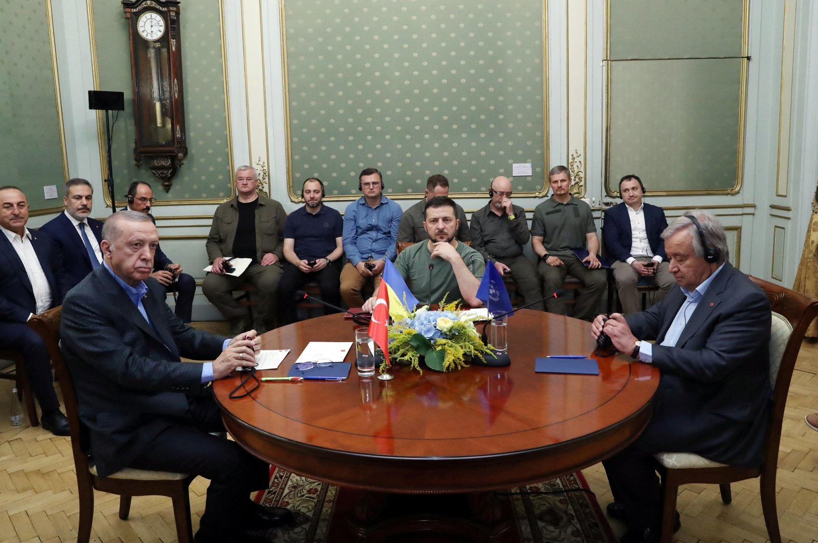 ვოლოდიმირ ზელენსკიმ, რეჯეფ თაიფ ერდოღანმა და ანტონიო გუტერეშმა შეხვედრა გამართეს