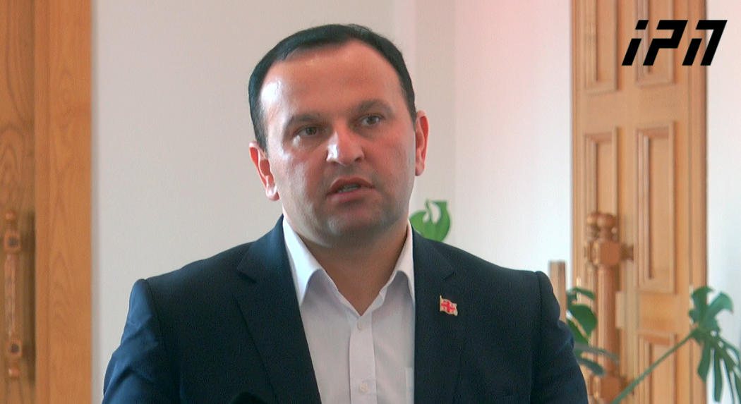 პაატა მანჯგალაძე „ქართული ოცნების“ ინიციატივაზე - ჩვენ გვაქვს პროექტი, სადაც ტექნოლოგიების გამოყენებით არჩევნების ჩატარების ინიციატივით გამოვდივართ, თუ შესაძლებელი იქნება, შევთანხმდეთ და ერთი და იმავეზე ვსაუბრობთ, მხარს დავუჭერთ