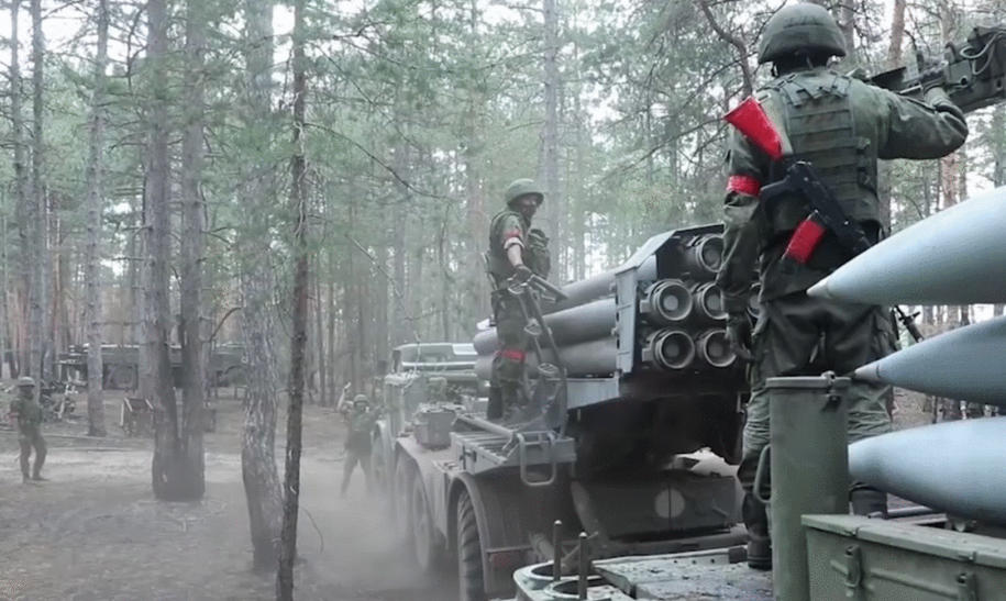 ლუგანსკის გუბერნატორი - ოკუპანტები ქალაქ კრემენაიაში დაბრუნდნენ და უკრაინის დროშები ჩამოხსნეს